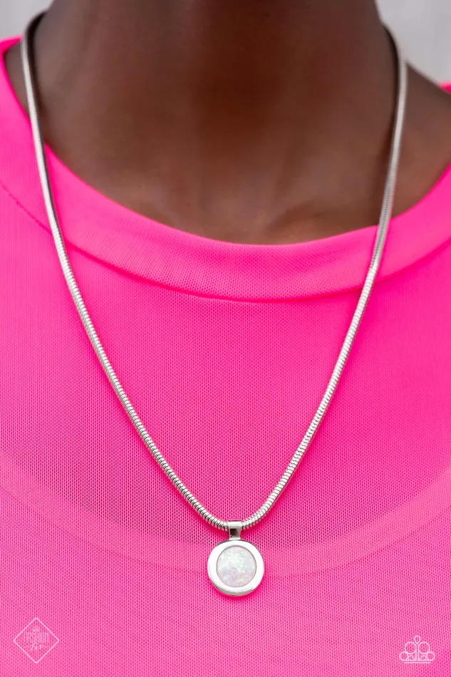 Necklaces Paparazzi Accessories HighStrung Habit White Iridescent Bead Silver Snake Chain Short Necklace Paparazzi Fashion Fix September 2023