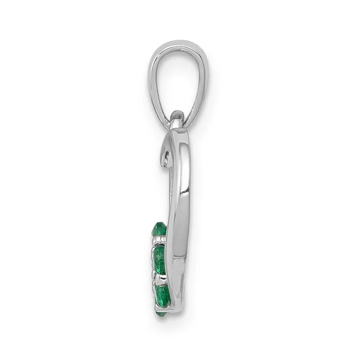 Necklaces Qgold 14k White Gold Diamond and Emerald Heart and Flower Pendant 105 grams
