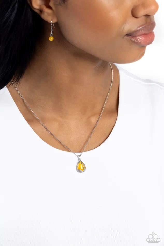 Necklaces TopNotch Trinket Yellow Cats Eye Silver Dainty Short Necklace Paparazzi Paparazzi Accessories