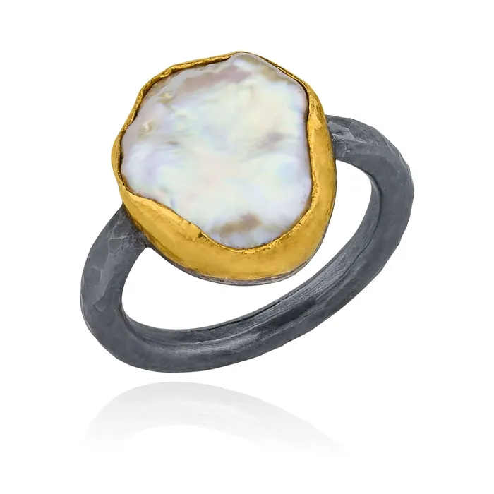 Rings Lika Behar Lika Behar Keski Pearl 24kt Bezel Ring